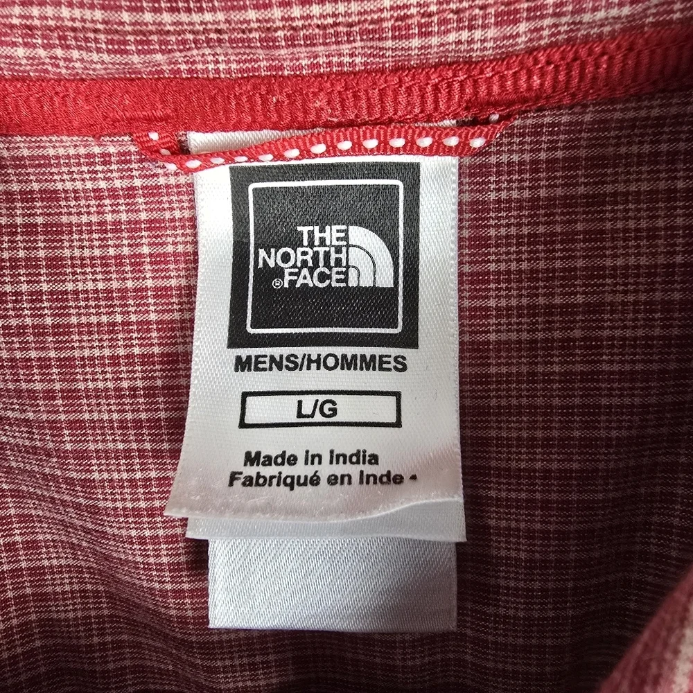 THE NORTH FACE Casual Button Down Long Sleeve Red Shirt Men Size L Preppy Office